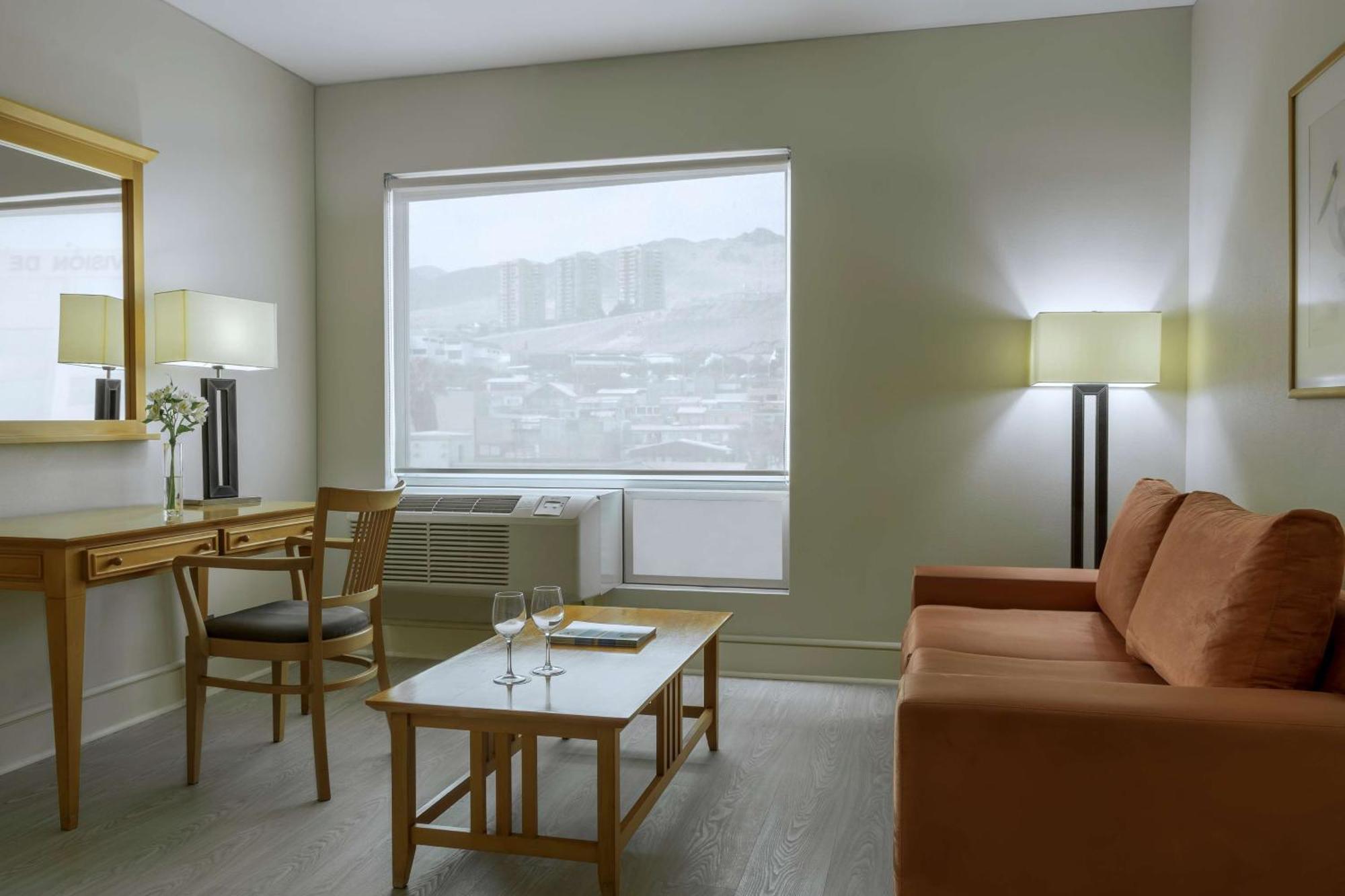 เอนเอ็ช อันโตฟากัสตา โฮเต็ล Hotel ภายนอก รูปภาพ